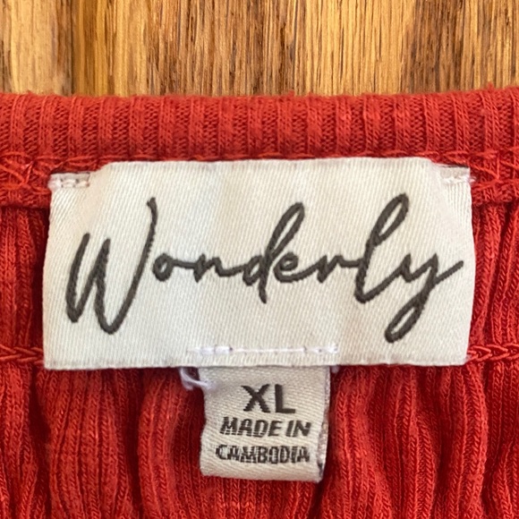 Wonderly Women's Red Sleeveless Tank Top - Picture 2 of 5